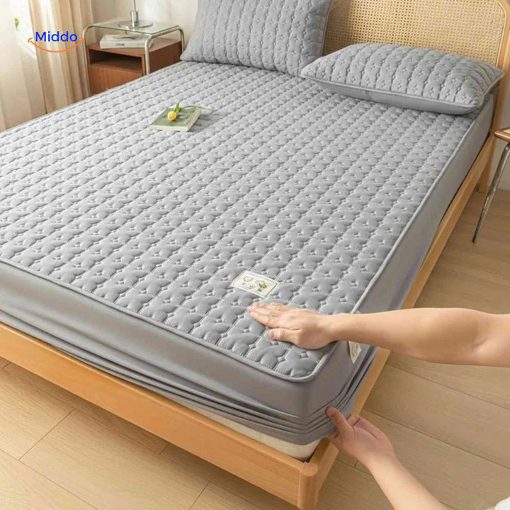 Protectora de Colchon antifluido Comfortora™ | Impermeable, antibacteriana y transpirable, Premium - Viene con Fundas y 50% OFF