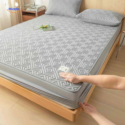 Protectora de Colchon antifluido Comfortora™ | Impermeable, antibacteriana y transpirable, Premium - Viene con Fundas y 50% OFF